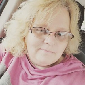 Meet your Posher, Christal